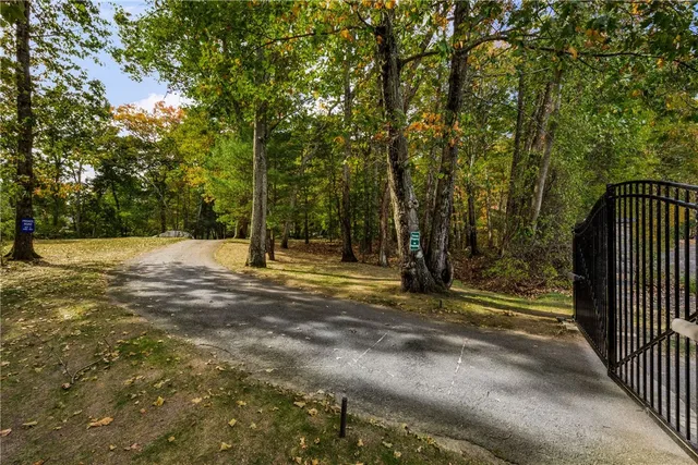 $1,595,000 | 15 Noto Drive, North Providence, RI 02904