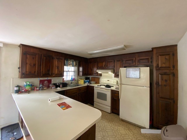 46 Pond Circle Mashpee, MA 02649 - Photo 1 of 6