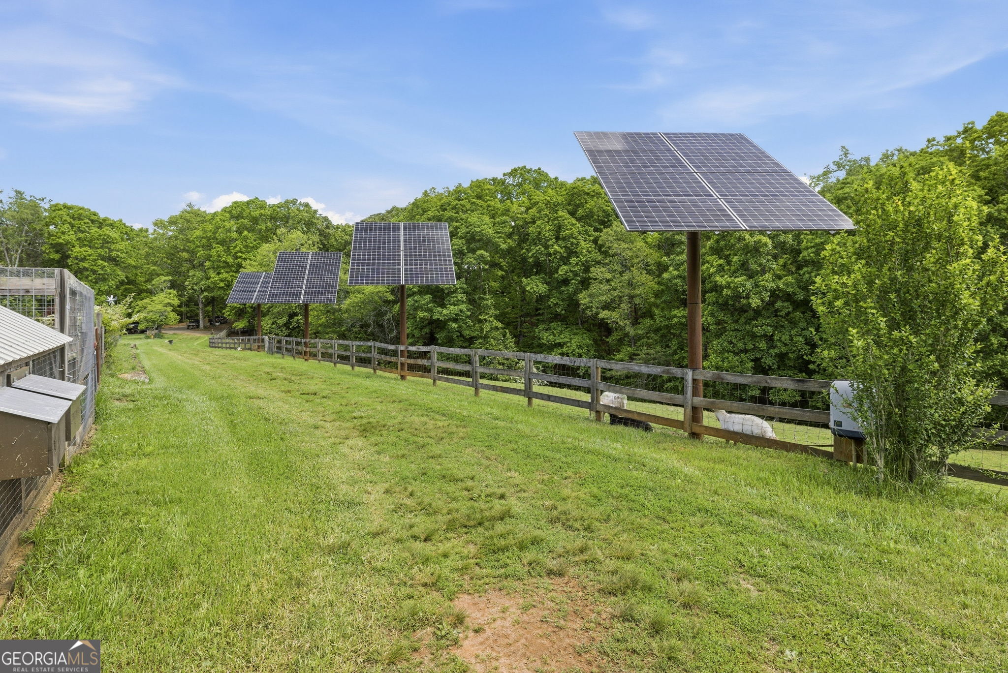 5134 Highway 17 Clarkesville, GA 30523 - Photo 48 of 96 What an ideal way to create electric power economically for a working farm.