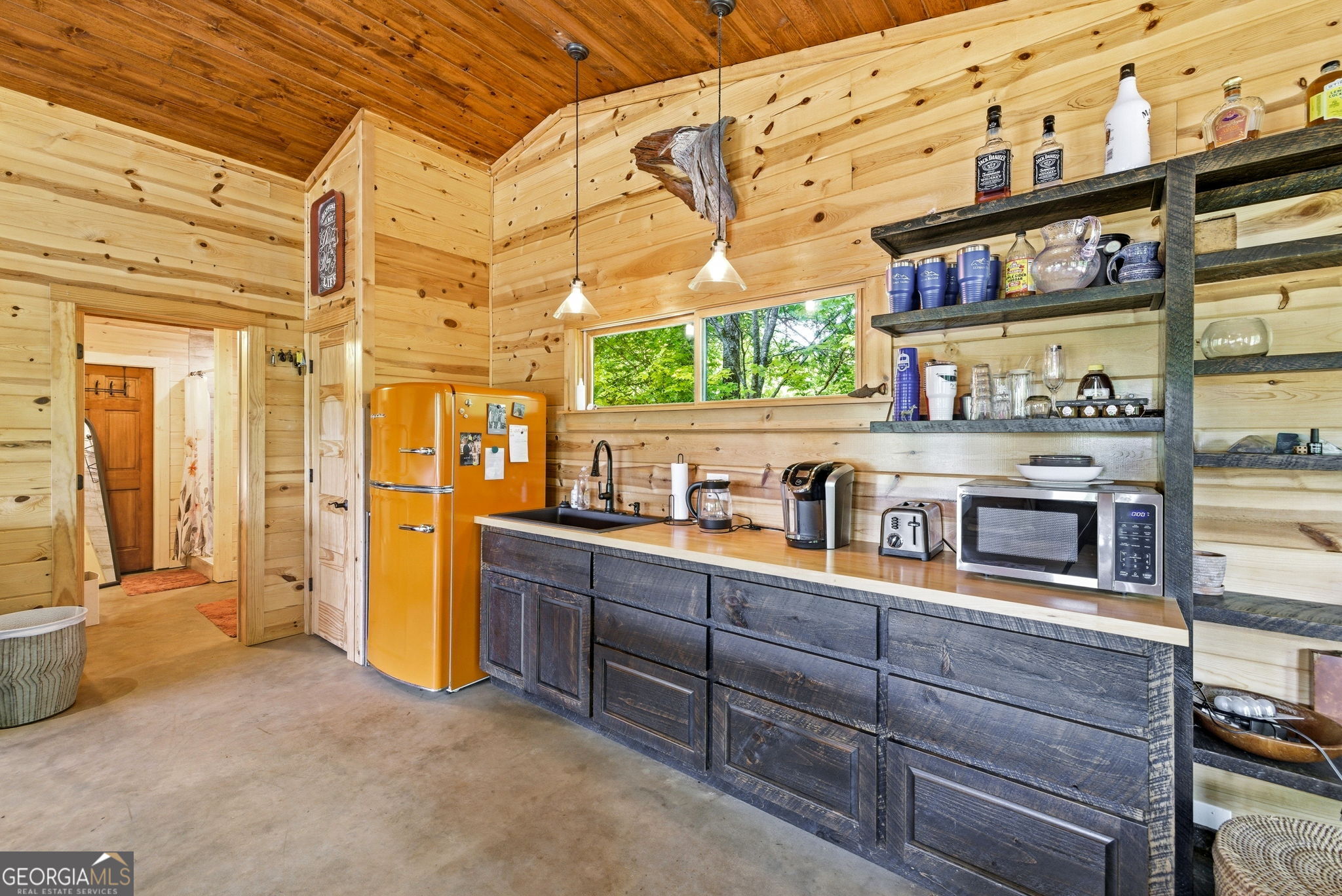 5134 Highway 17 Clarkesville, GA 30523 - Photo 61 of 96 Plenty of room for storing kitchen wares