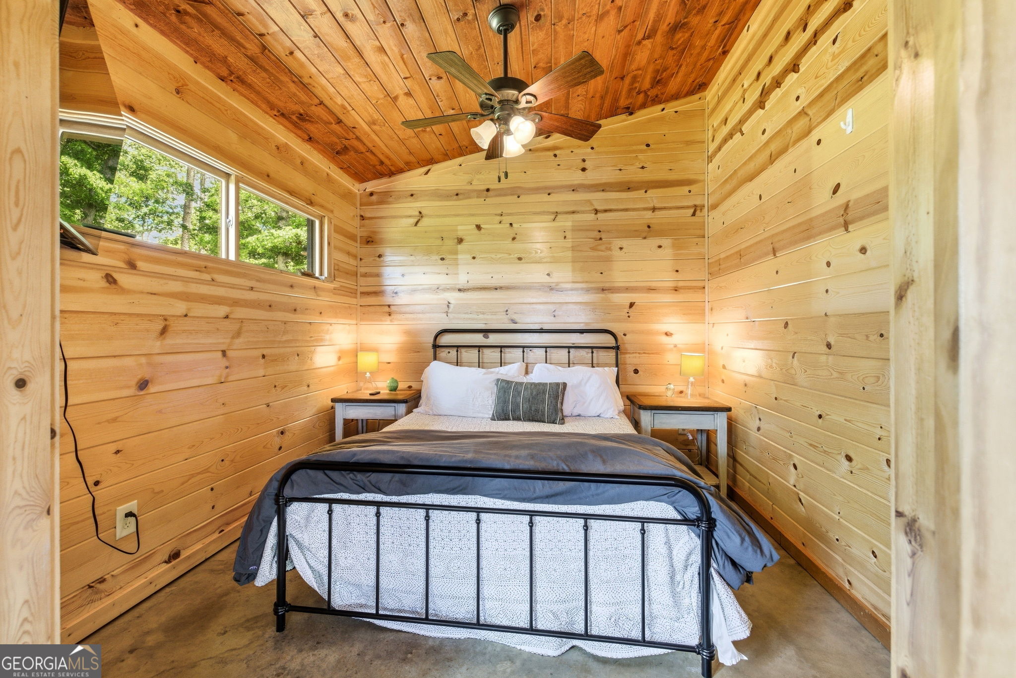 5134 Highway 17 Clarkesville, GA 30523 - Photo 65 of 96 Snuggle in for some sweet dreams