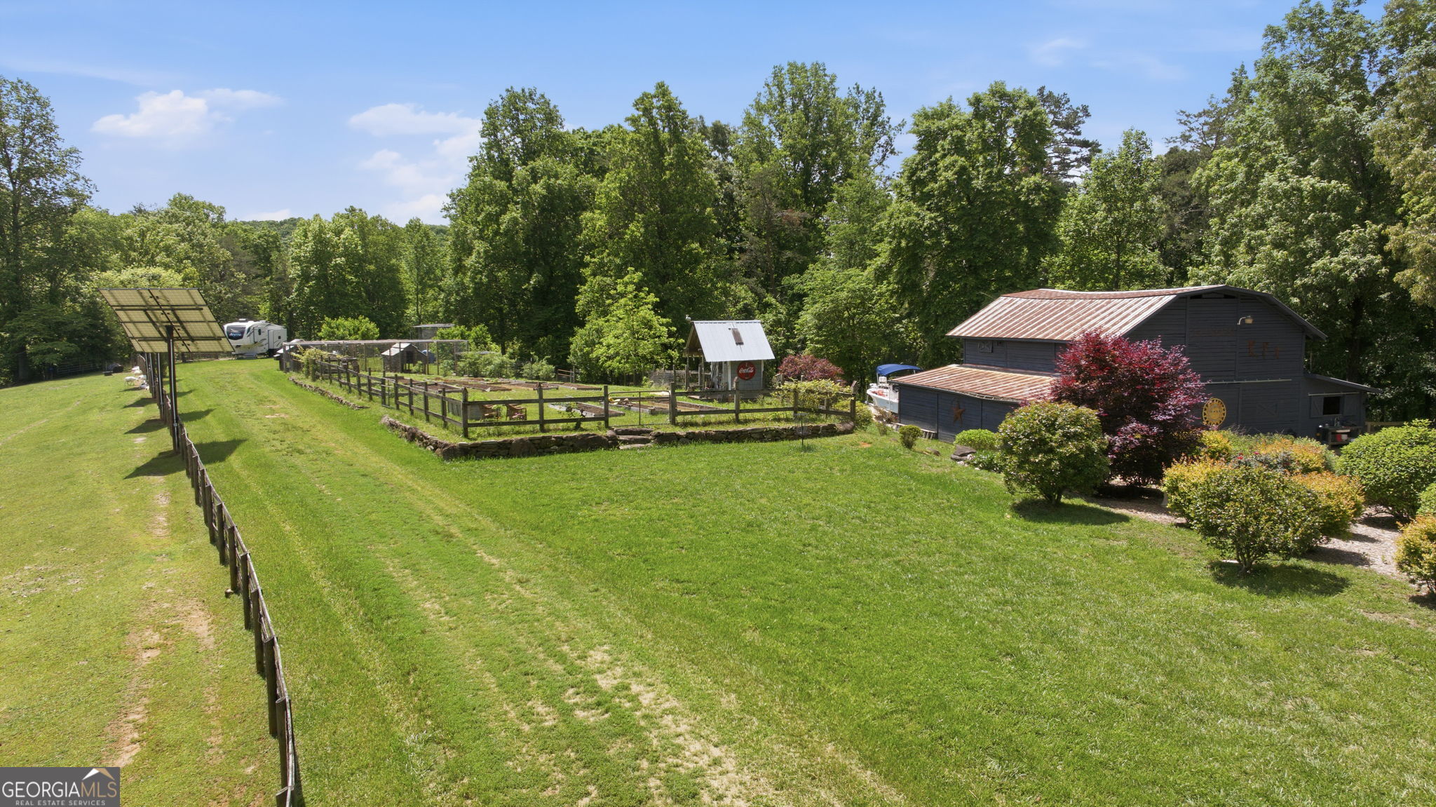 5134 Highway 17 Clarkesville, GA 30523 - Photo 7 of 96 Many large pastures and fenced areas