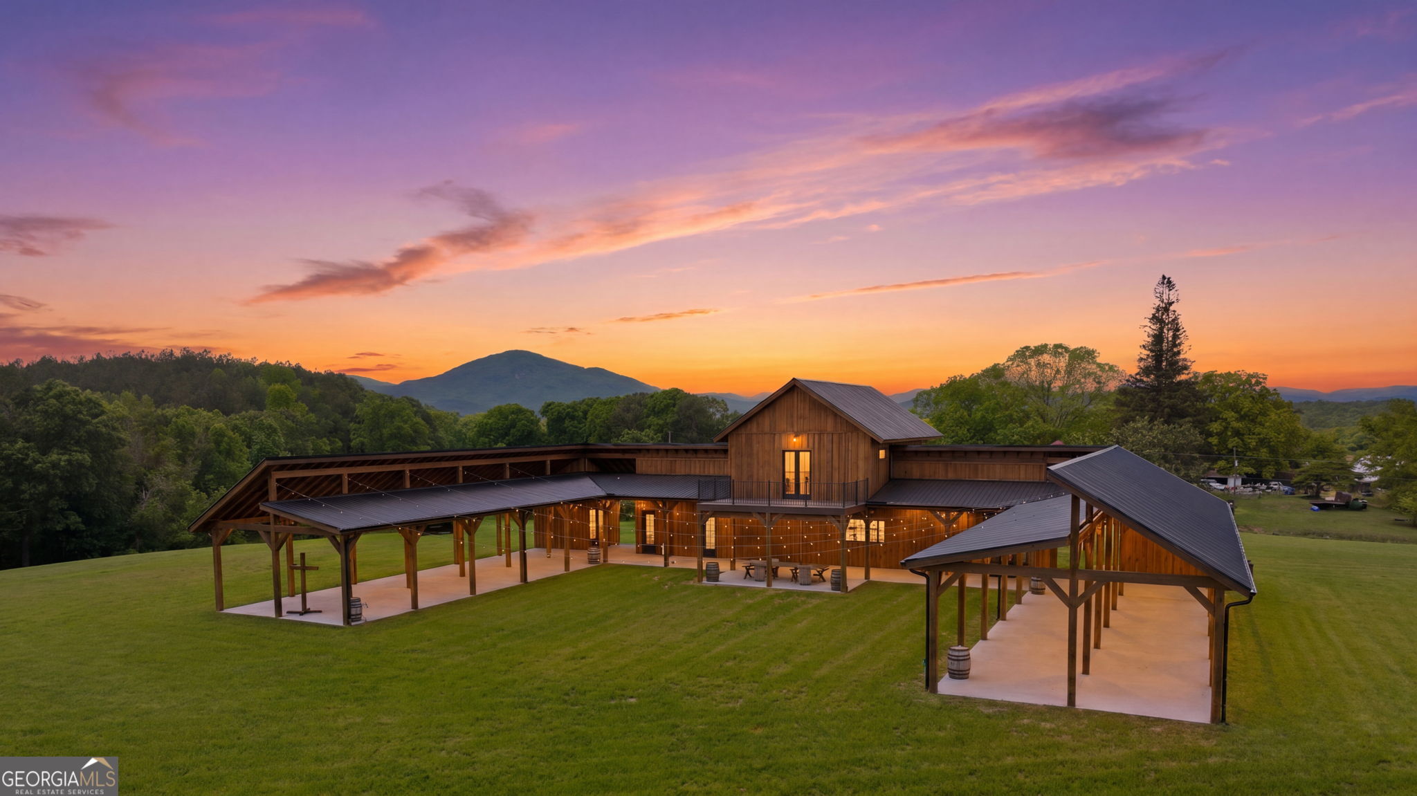 5134 Highway 17 Clarkesville, GA 30523 - Photo 80 of 96 Romantic twilight view of the Event Barn