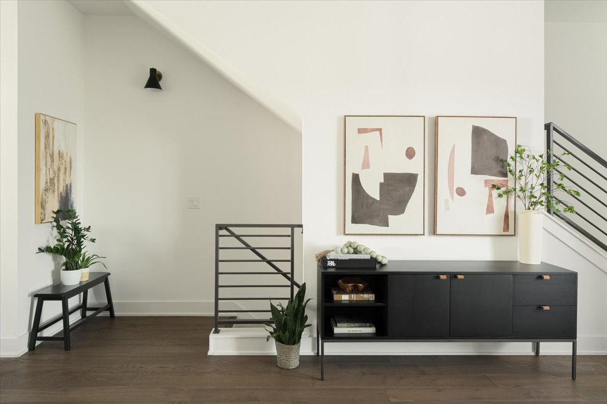 3700 Clawson Road, Unit 301 Austin, TX 78704 - Photo 3 of 35 Detailed view of interior stairwell entrances