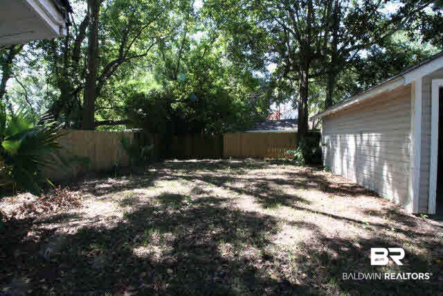 1557 Church Street Mobile, AL 36604 - Photo 24 of 24 Fenced yard