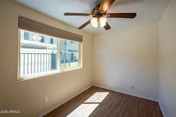 $75,000 | 2569 West Berridge Lane, Unit D115, Phoenix, AZ 85017