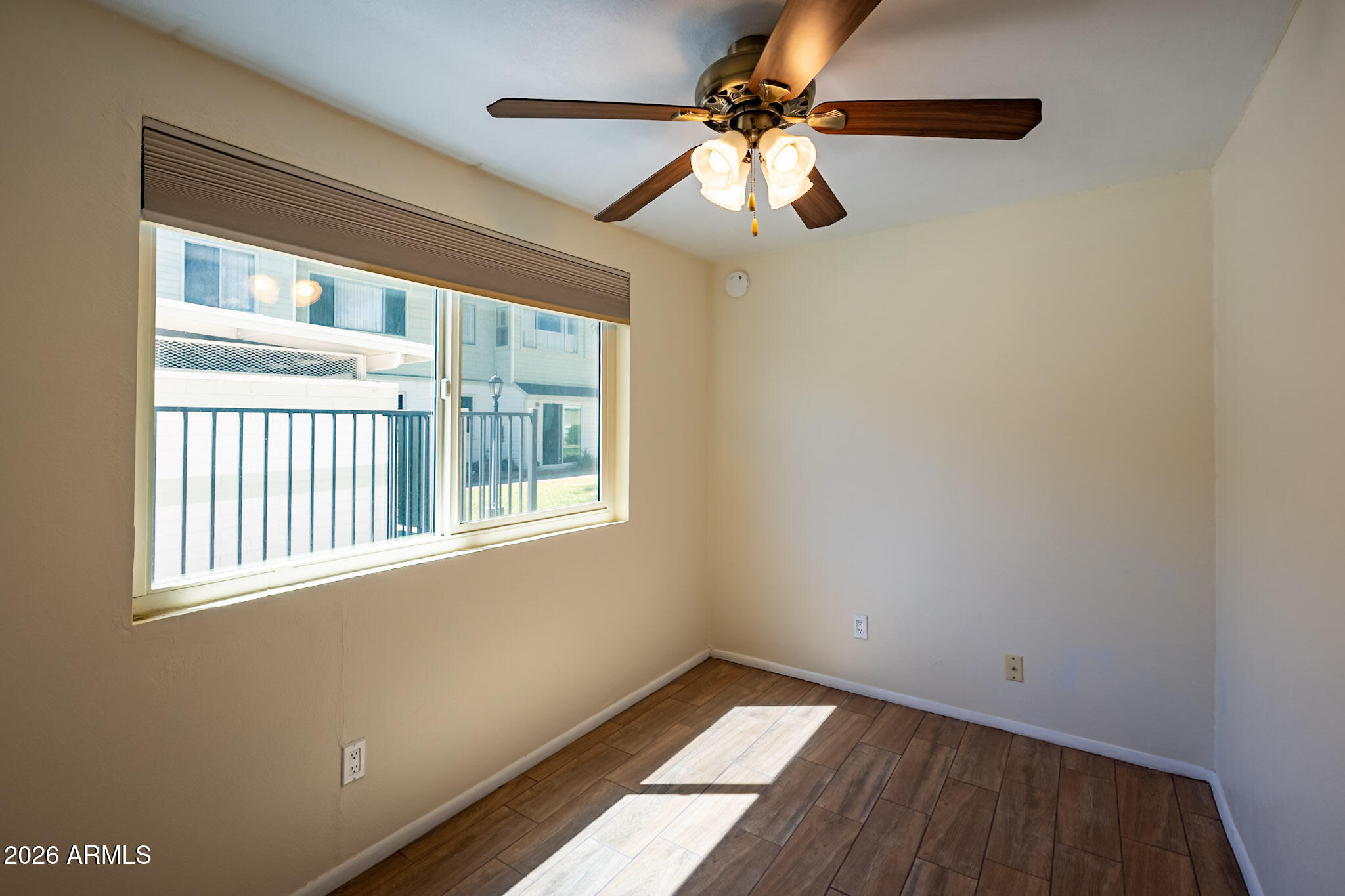 2569 West Berridge Lane, Unit D115 Phoenix, AZ 85017 - Photo 11 of 27 Bedroom Area