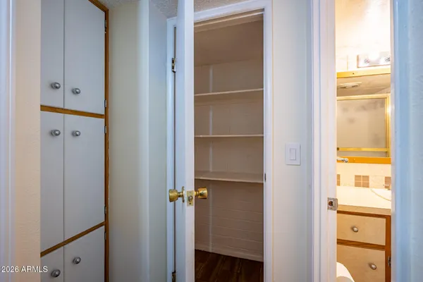 $75,000 | 2569 West Berridge Lane, Unit D115, Phoenix, AZ 85017