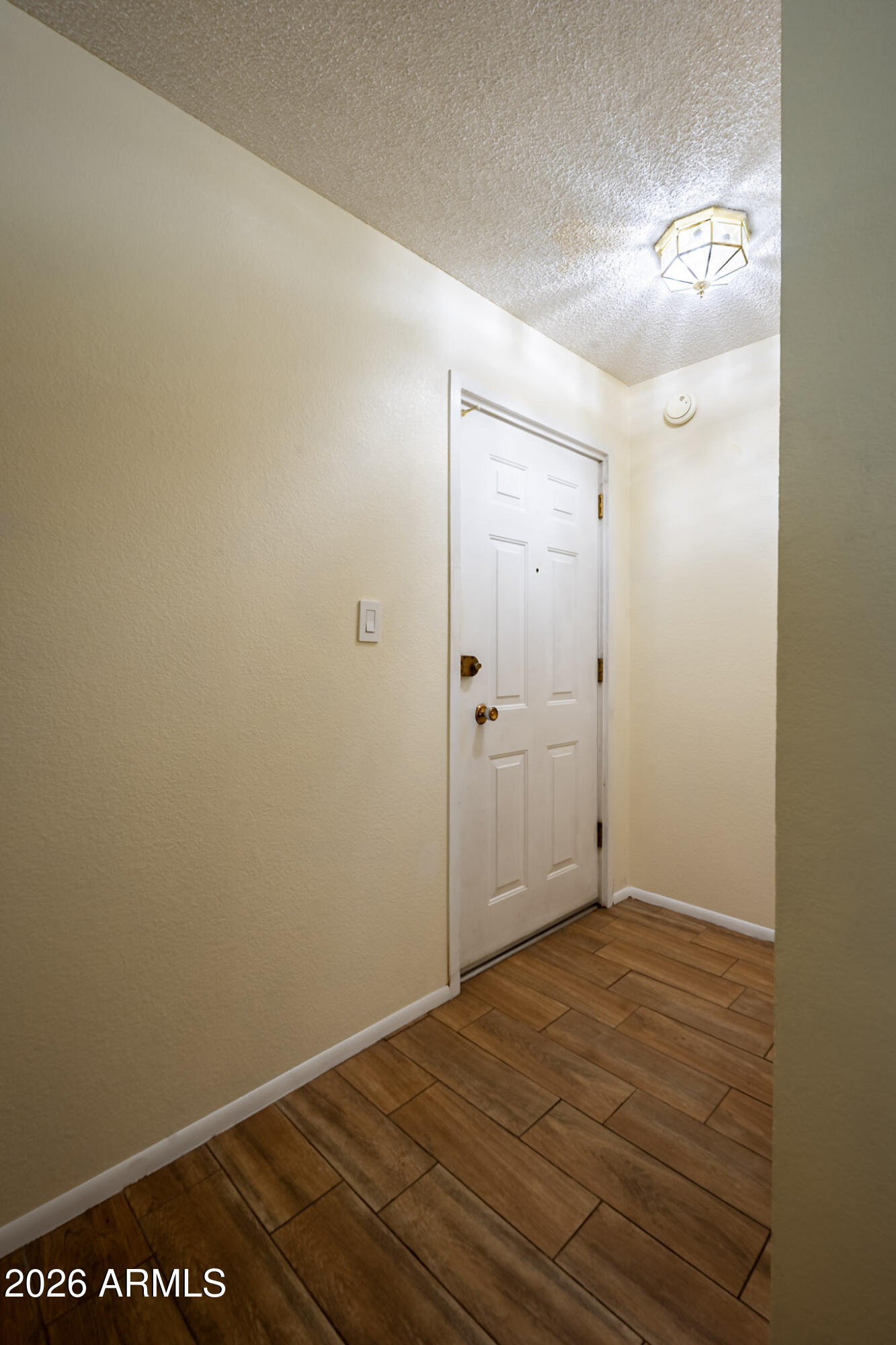 2569 West Berridge Lane, Unit D115 Phoenix, AZ 85017 - Photo 22 of 27 Entry Door
