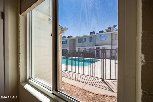 $75,000 | 2569 West Berridge Lane, Unit D115, Phoenix, AZ 85017