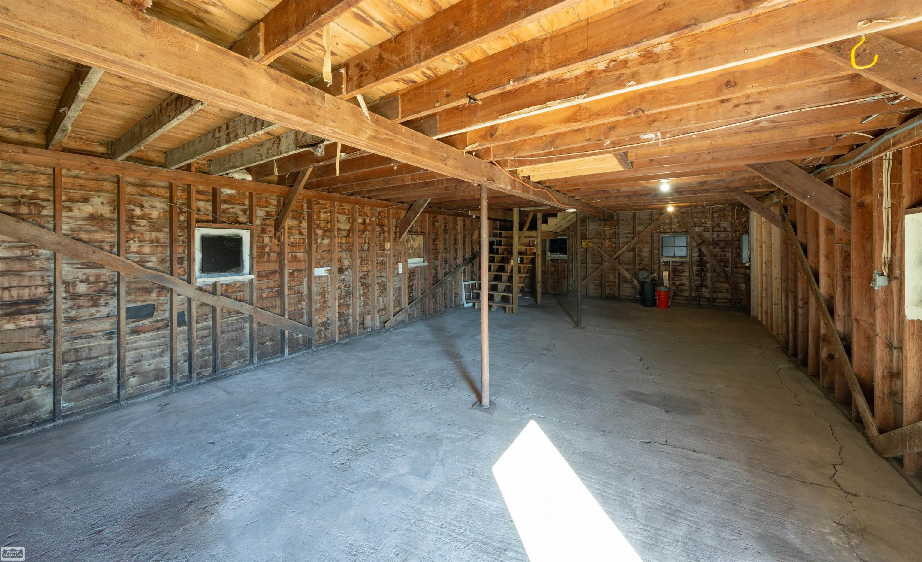22950 30 Mile Road Ray, MI 48096 - Photo 35 of 59 50157937-20426579-eb31-4eab-a7f5-3d883f6669da.JPG