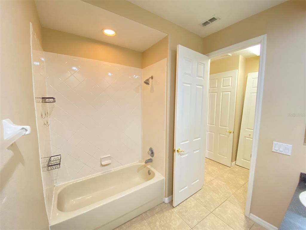 519 Terrace Spring Drive Orlando, FL 32828 - Photo 27 of 44