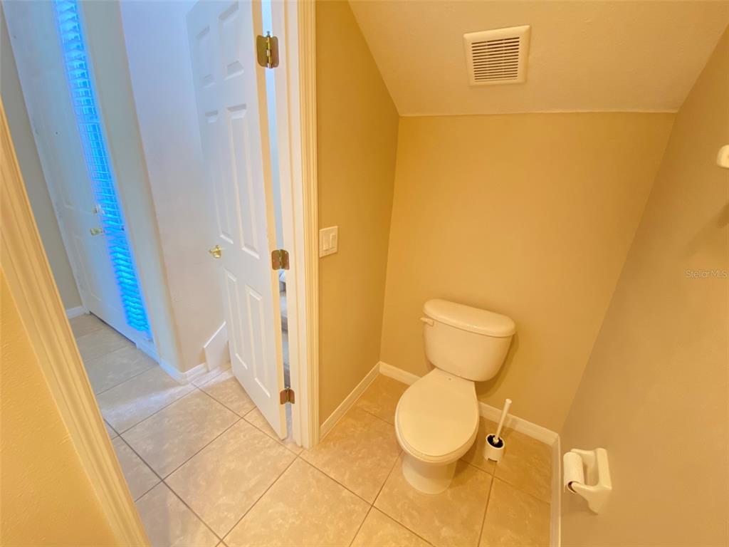 519 Terrace Spring Drive Orlando, FL 32828 - Photo 9 of 44