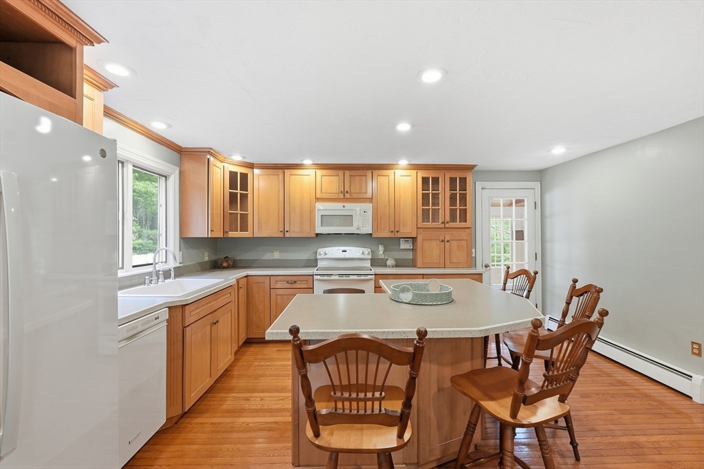 25 Coal Kiln Road Princeton, MA 01541 - Photo 4 of 32