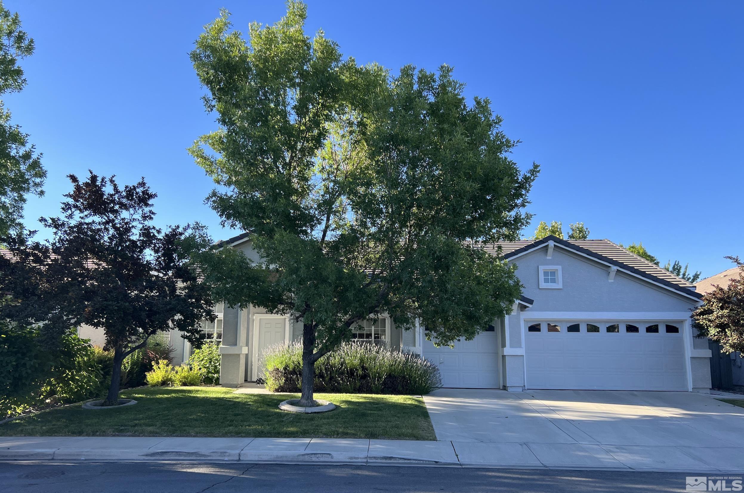1885 Beringer Way Reno, NV 89521 - Photo 1 of 29