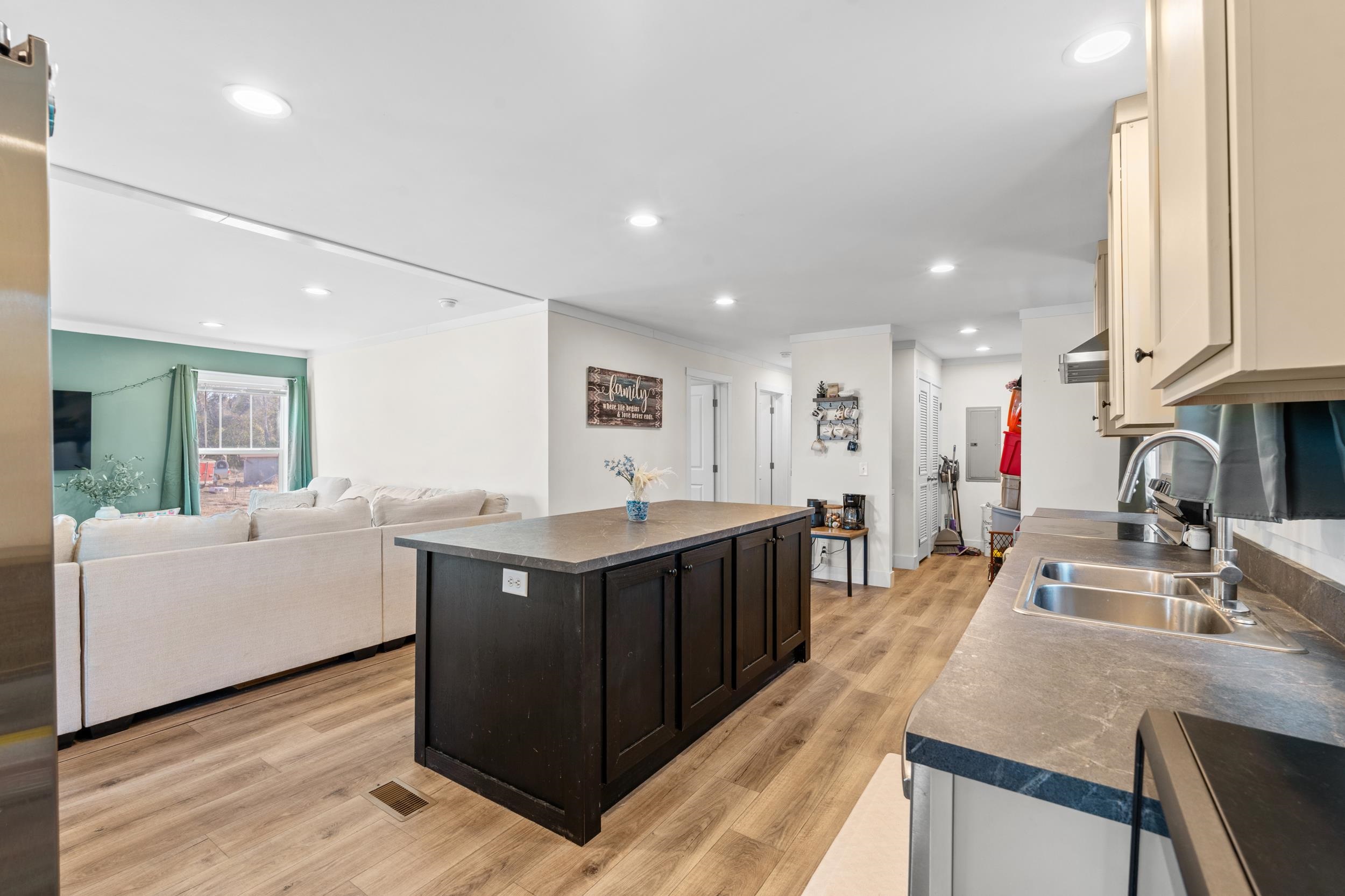 8735 West Highway 19 Loris, SC 29569 - Photo 15 of 41