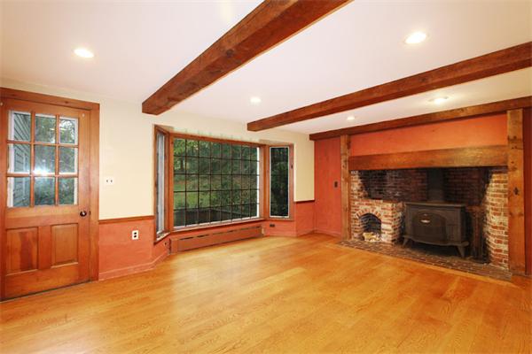 225 Dover Road Westwood, MA 02090 - Photo 5 of 14 Gallery Image 5