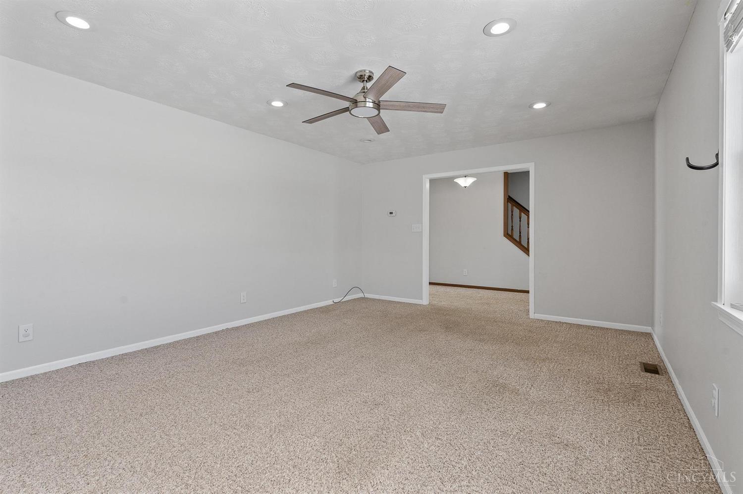 8628 Highrock Road Leesburg, OH 45135 - Photo 13 of 42 Gallery Image 13