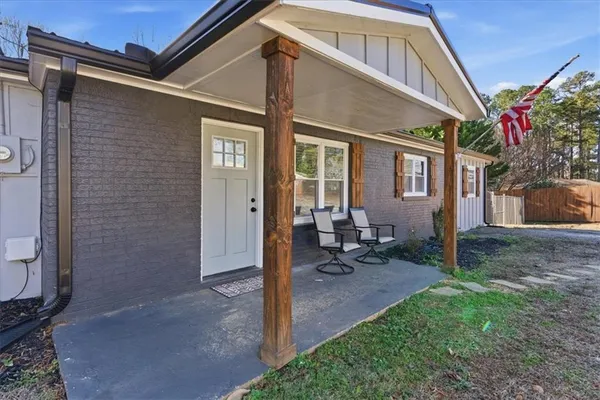 a view of house with a outdoor space