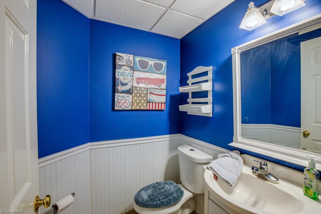 8057 Glengarriff Road Clemmons, NC 27012 - Photo 22 of 30 Gallery Image 22