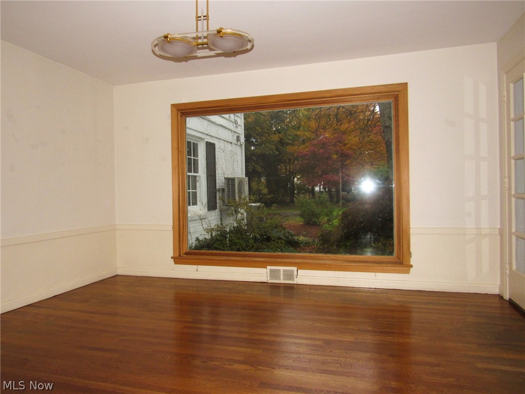 2683 Rocklyn Road Shaker Heights, OH 44122 - Photo 10 of 32 Gallery Image 10