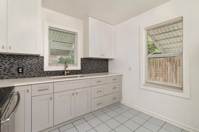 $1,500 | 429 49th Street, Unit 2, West Palm Beach, FL 33407