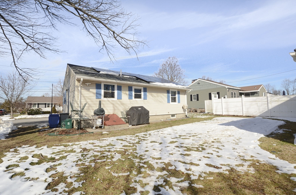 18 Birmingham Road Worcester, MA 01606 - Photo 32 of 33 Gallery Image 32