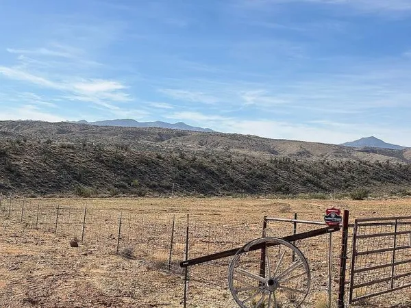 $350,000 | 11536 East Greasewood Trail, Kingman, AZ 86401