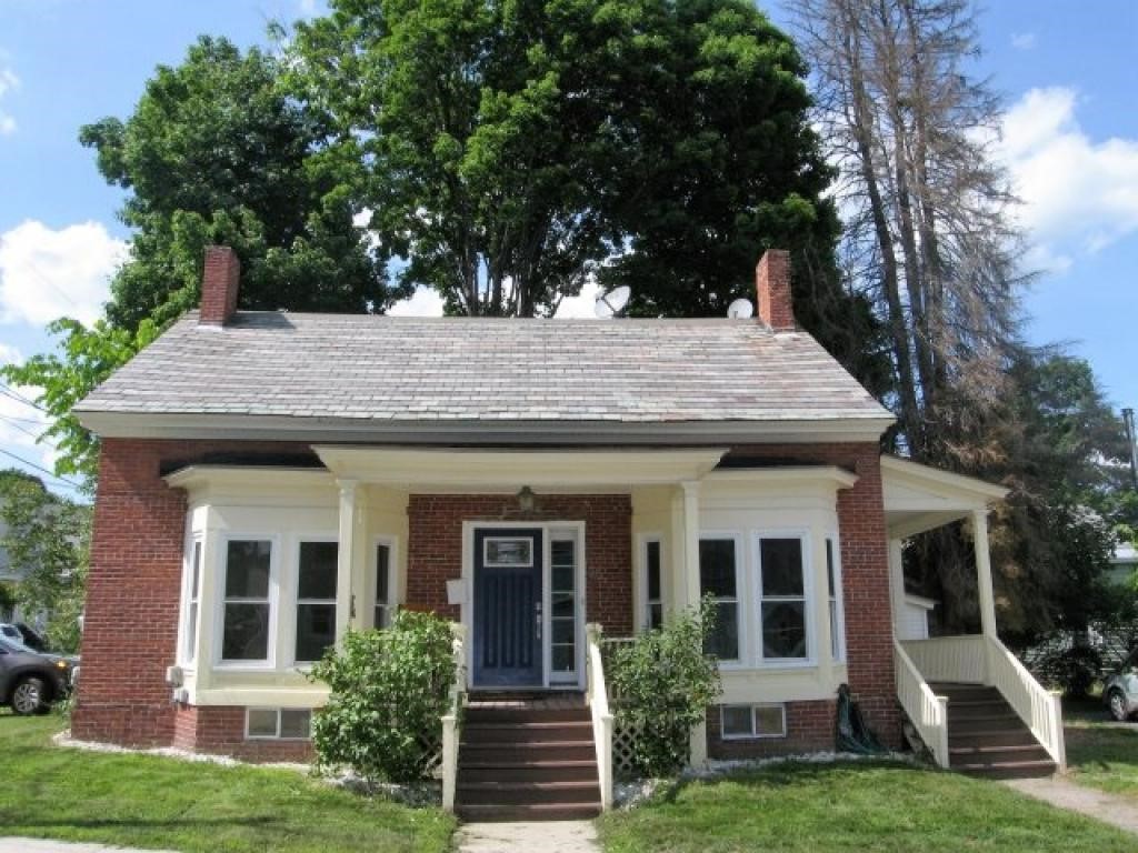 35 Chestnut Street Keene, NH 03431 - Photo 1 of 23 Gallery Image 1