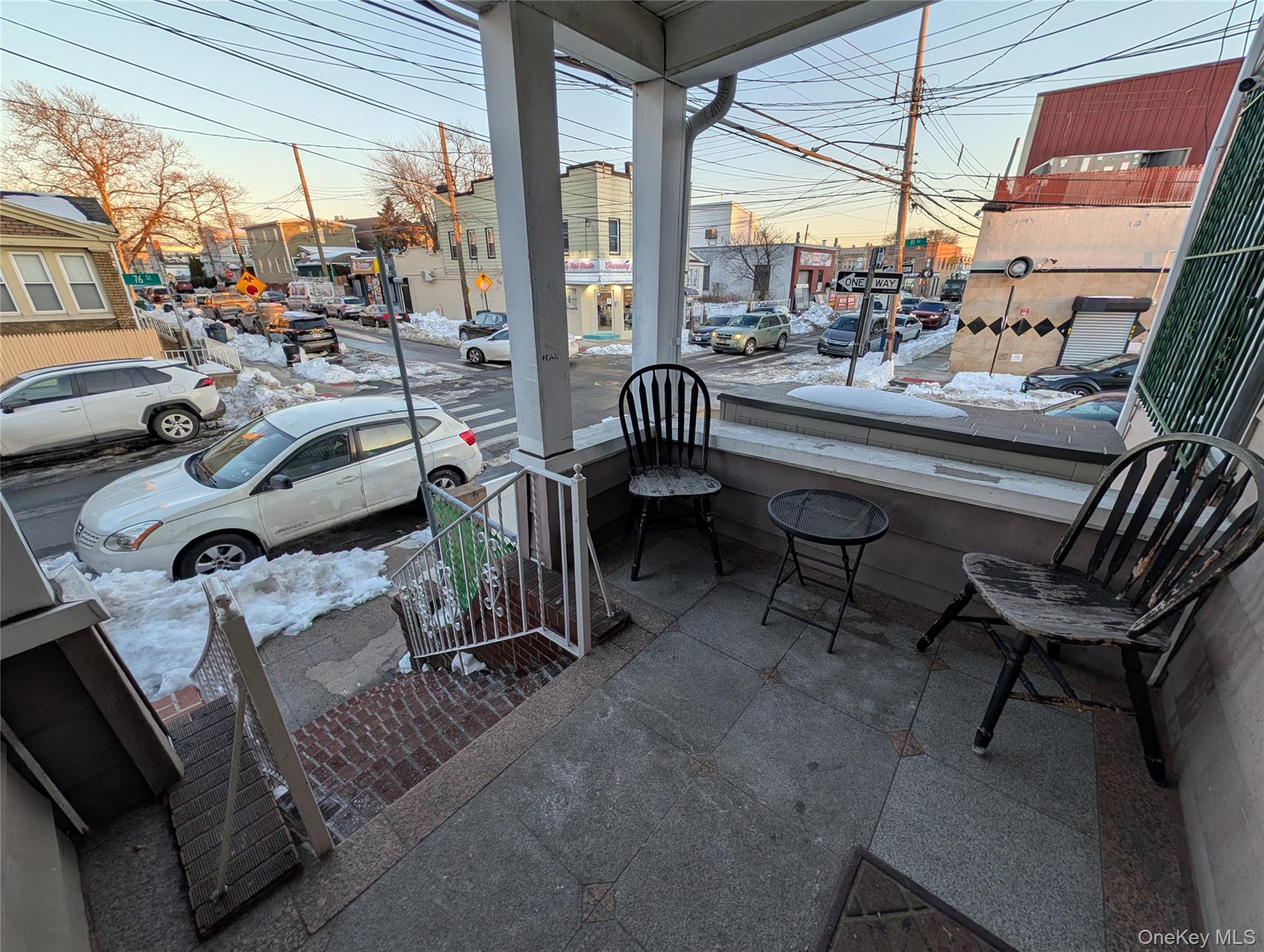90-46 76th Street Queens, NY 11421 - Photo 4 of 32