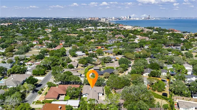 $599,000 | 126 Rainbow Lane, Corpus Christi, TX 78411
