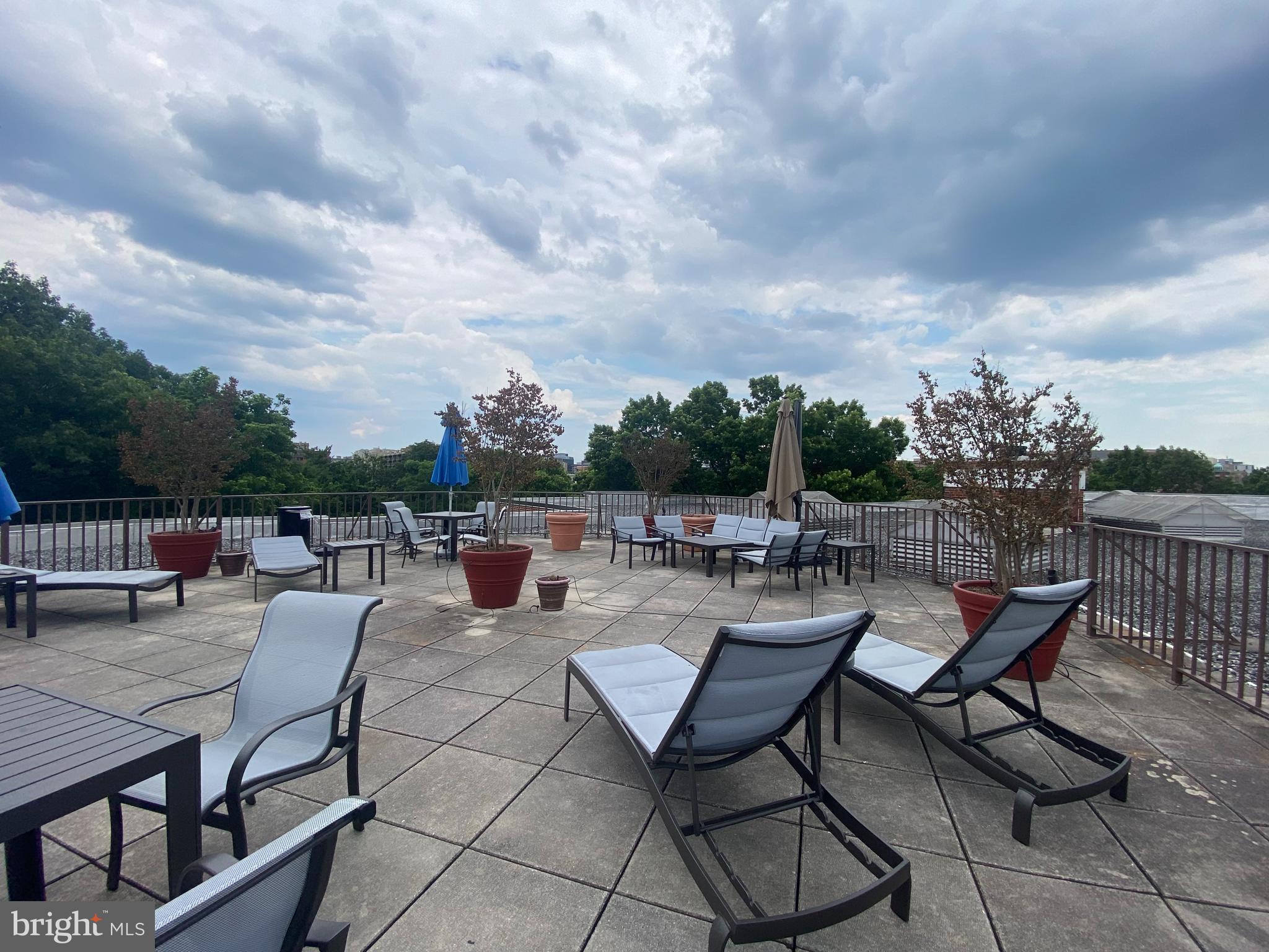 2500 Q Street Northwest, Unit 106 Washington, DC 20007 - Photo 8 of 12 Rooftop patio