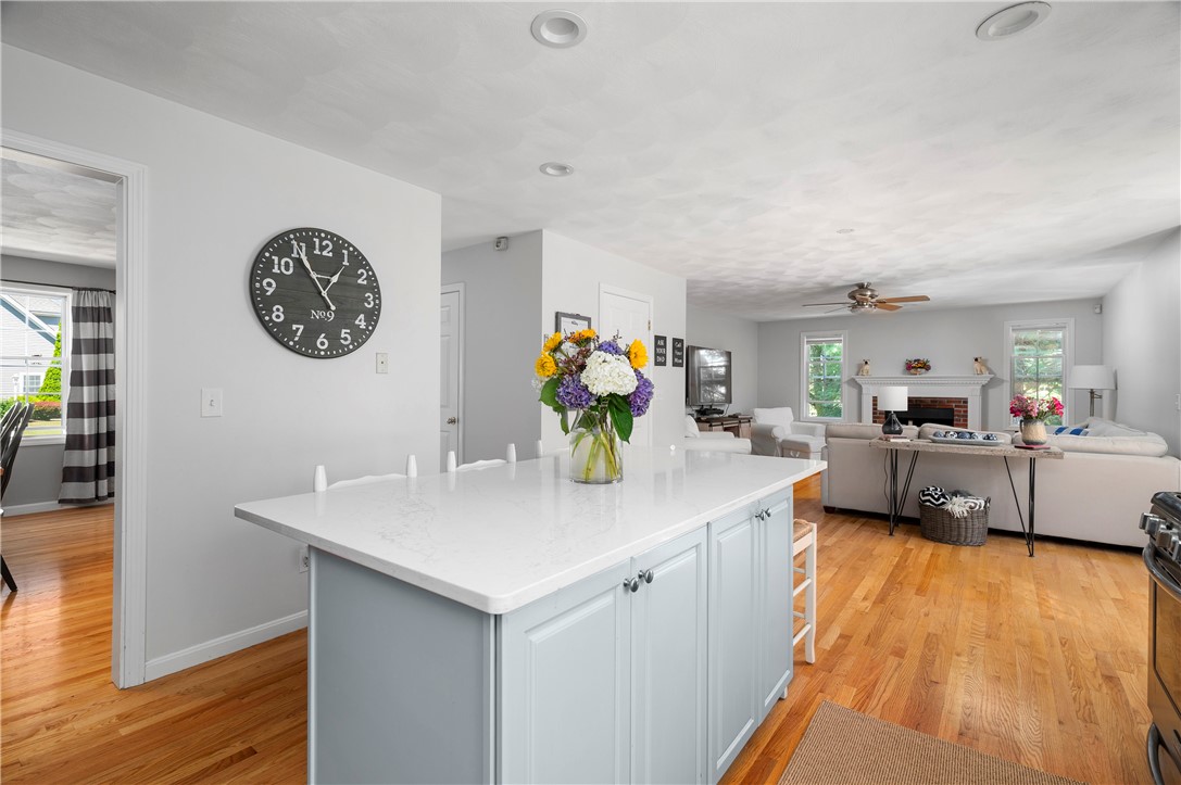15 Steere Road Cumberland, RI 02864 - Photo 6 of 46