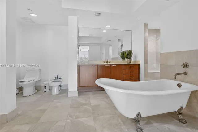 $11,500 | 3301 Northeast 183rd Street, Unit 906, Aventura, FL 33160