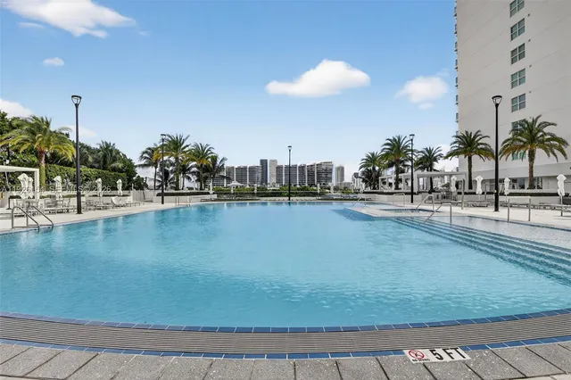 $11,500 | 3301 Northeast 183rd Street, Unit 906, Aventura, FL 33160