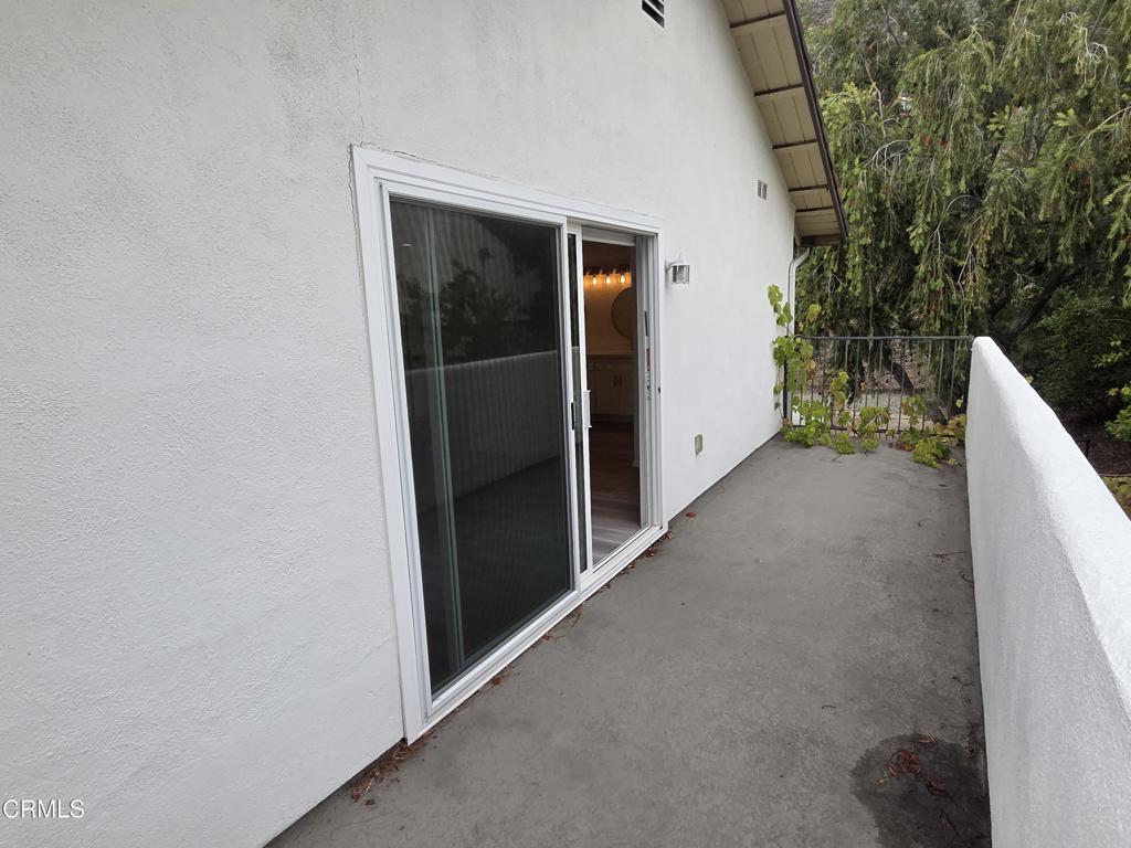 2915 Hopeton Road La Crescenta, CA 91214 - Photo 13 of 28 13 porch