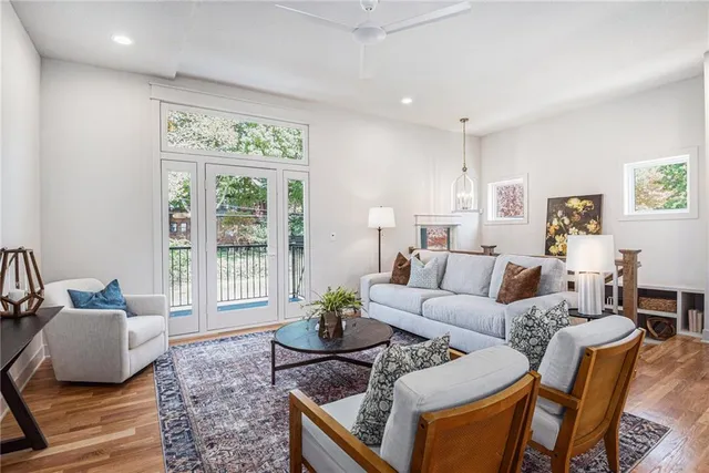 $649,900 | 55 East 36th Street, Kansas City, MO 64111