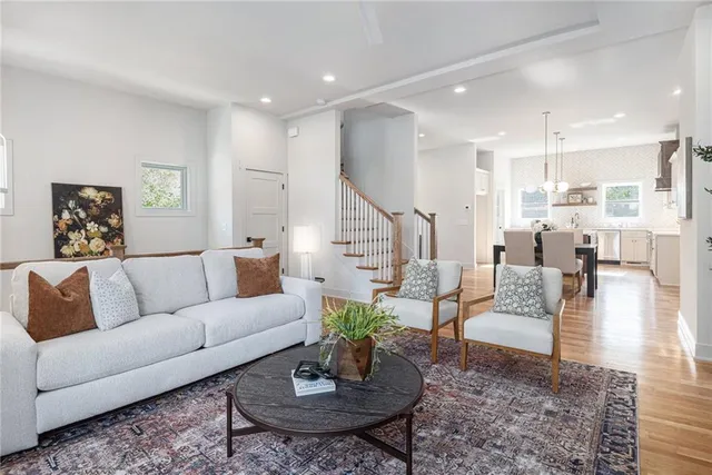 $649,900 | 55 East 36th Street, Kansas City, MO 64111