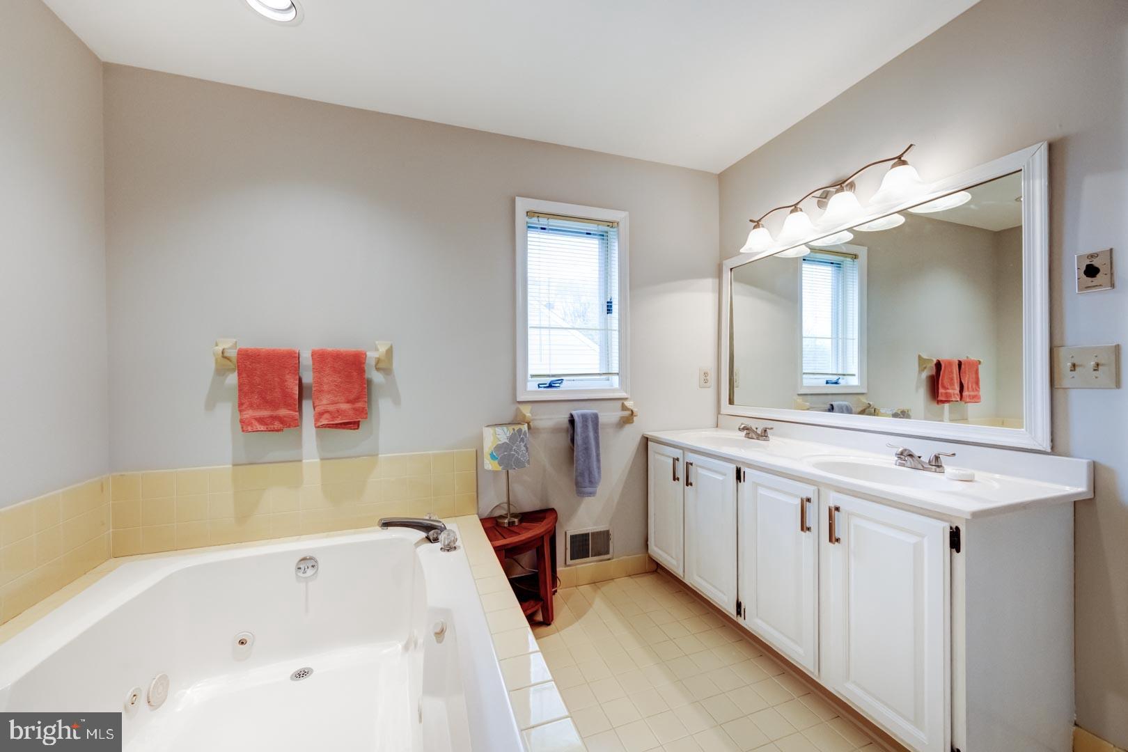 24 Mallard Mill Run Wallingford, PA 19086 - Photo 17 of 31