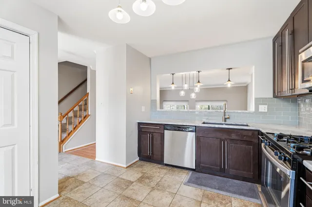 $2,800 | 41 Jones Falls Terrace, Baltimore, MD 21209