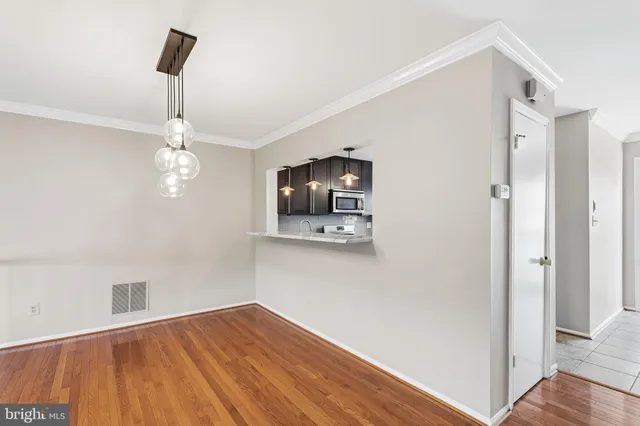 $2,800 | 41 Jones Falls Terrace, Baltimore, MD 21209