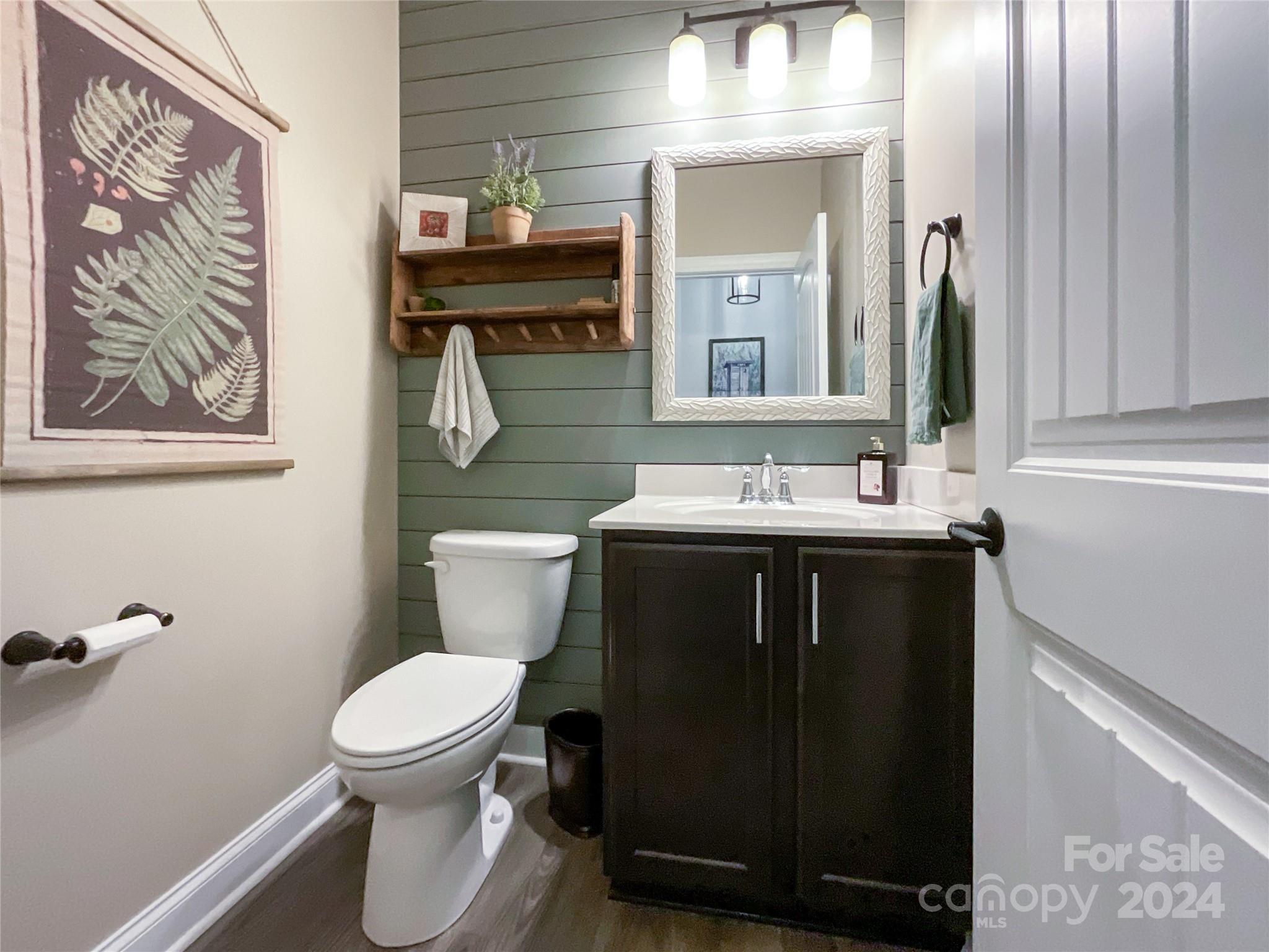 9408 Deer Run Road Waxhaw, NC 28173 - Photo 27 of 47 a bathroom with a sink and a toilet