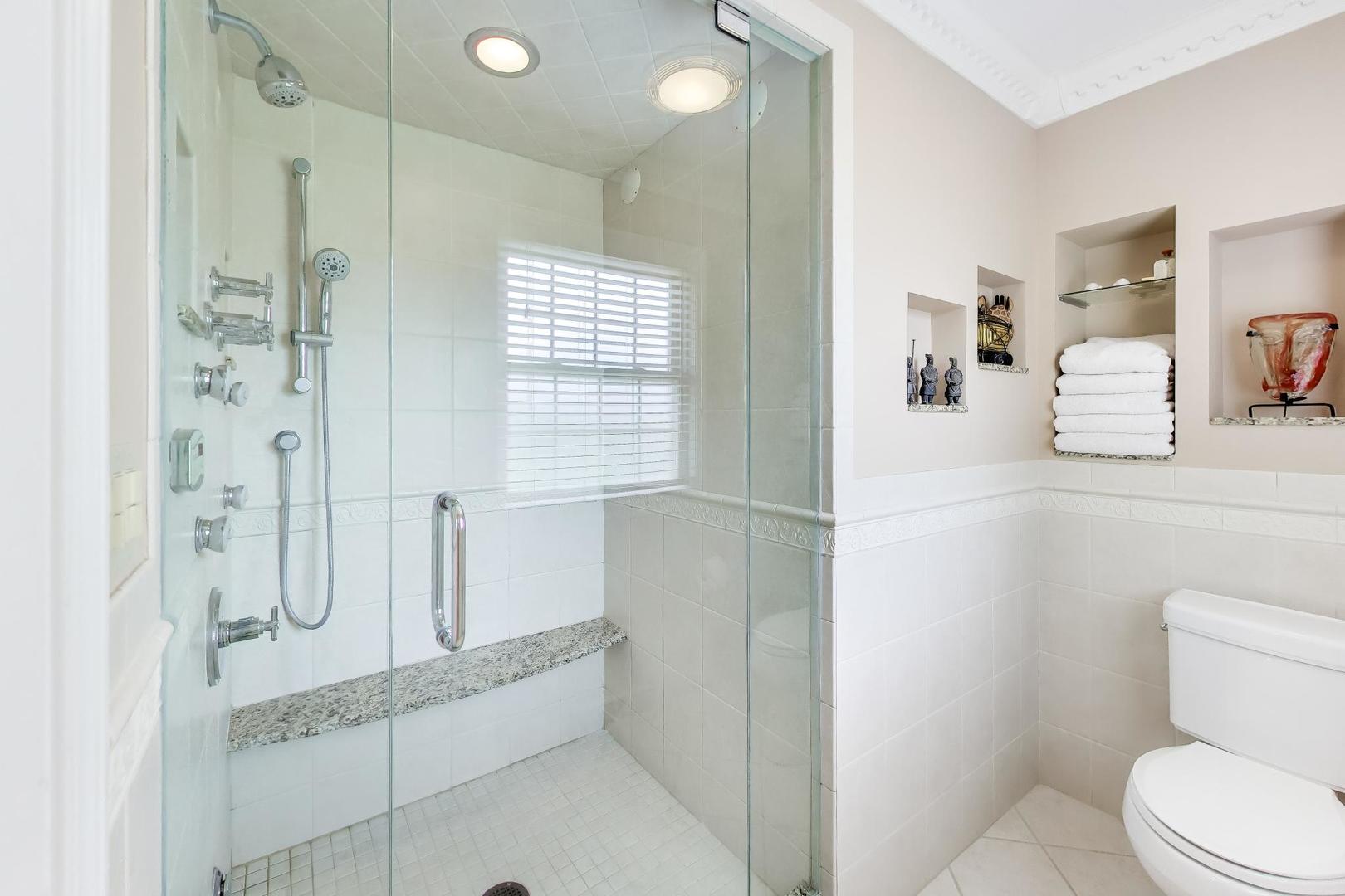 3956 Rutgers Lane Northbrook, IL 60062 - Photo 21 of 41 a bathroom with a shower and a toilet