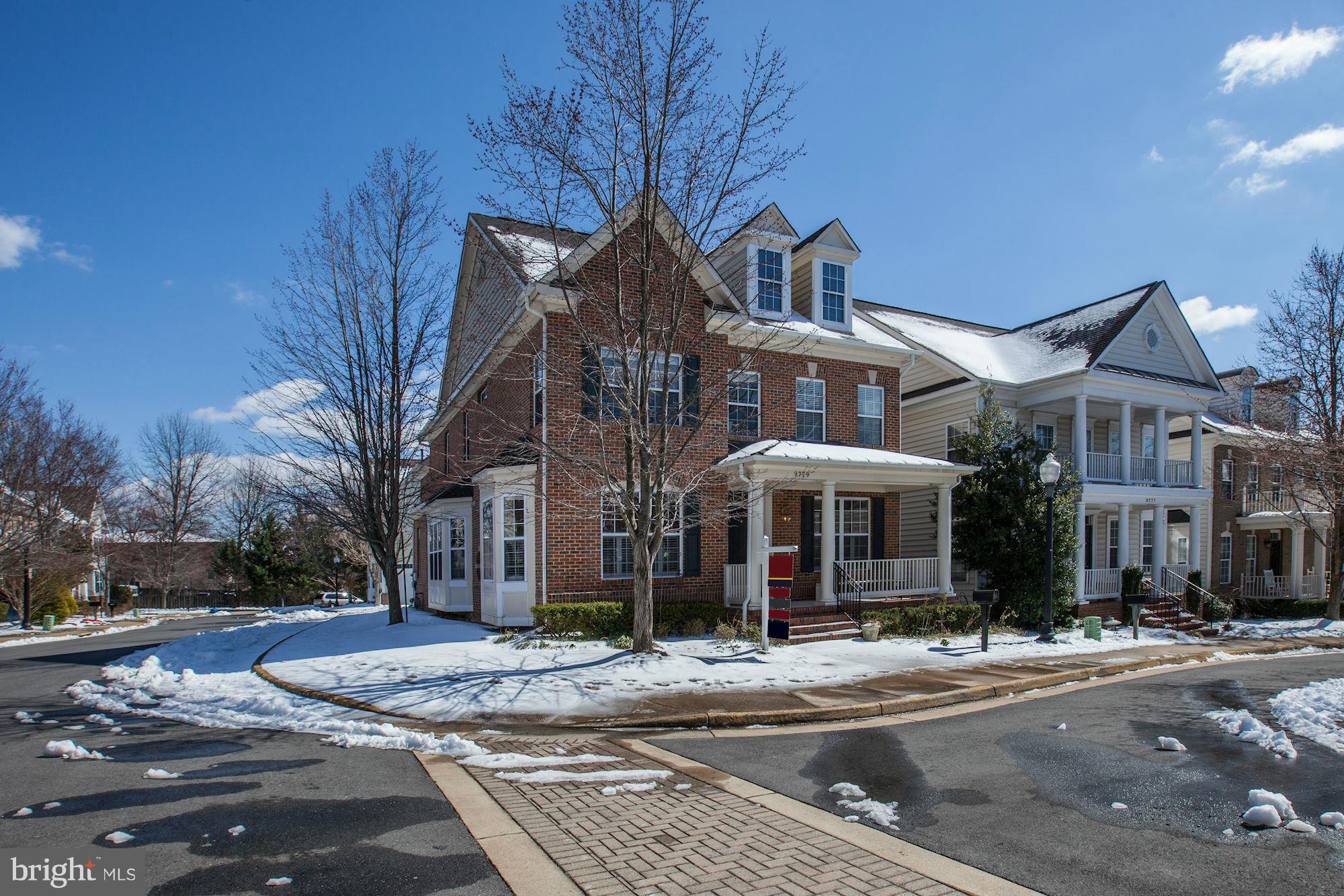 9779 Maple Trace Circle Fairfax, VA 22032 - Photo 1 of 30 Exterior (Front)