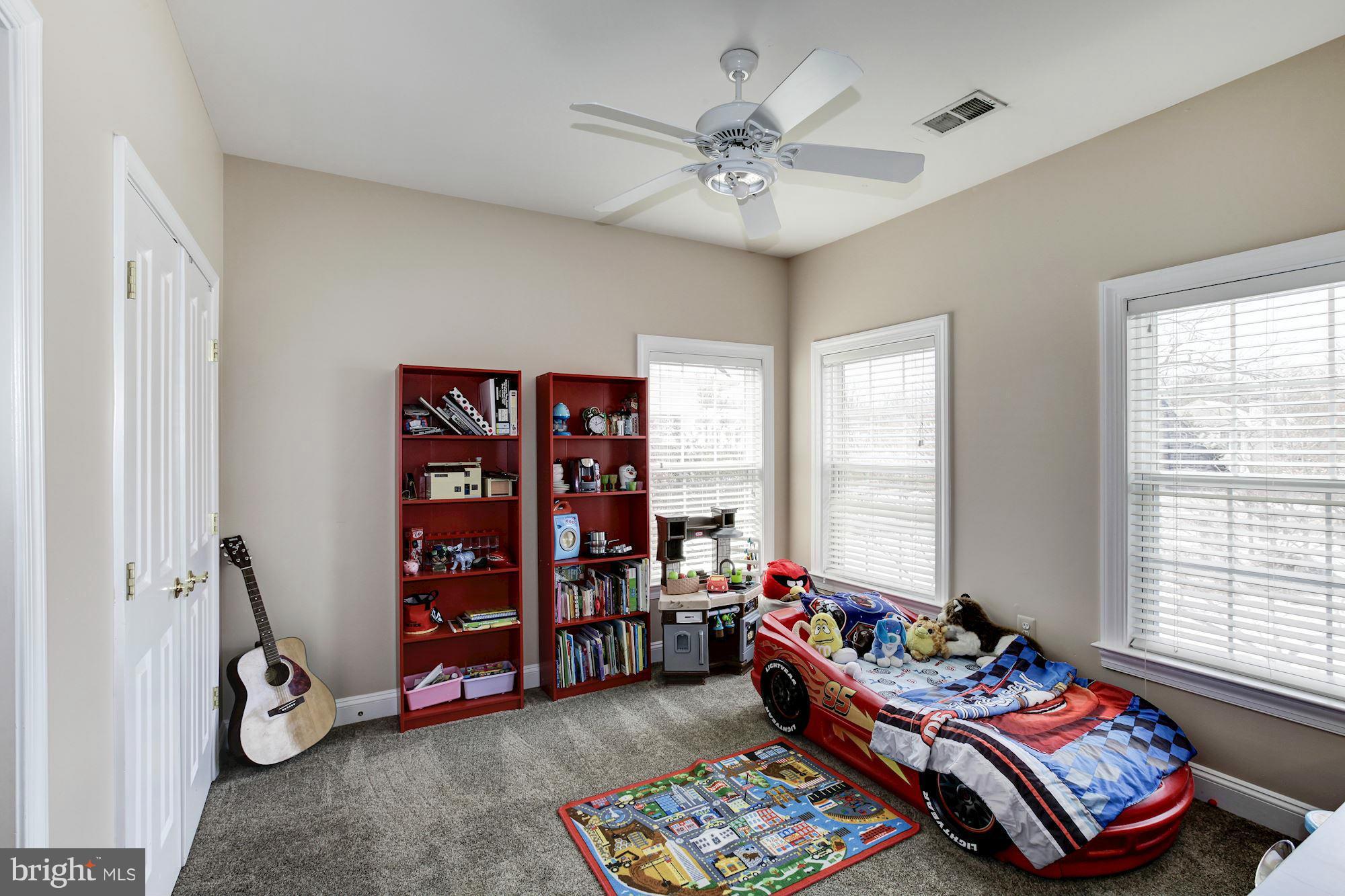 9779 Maple Trace Circle Fairfax, VA 22032 - Photo 23 of 30 Bedroom