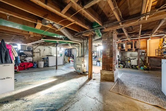 $165,000 | 11845 Railroad Street, Indianapolis, IN 46236