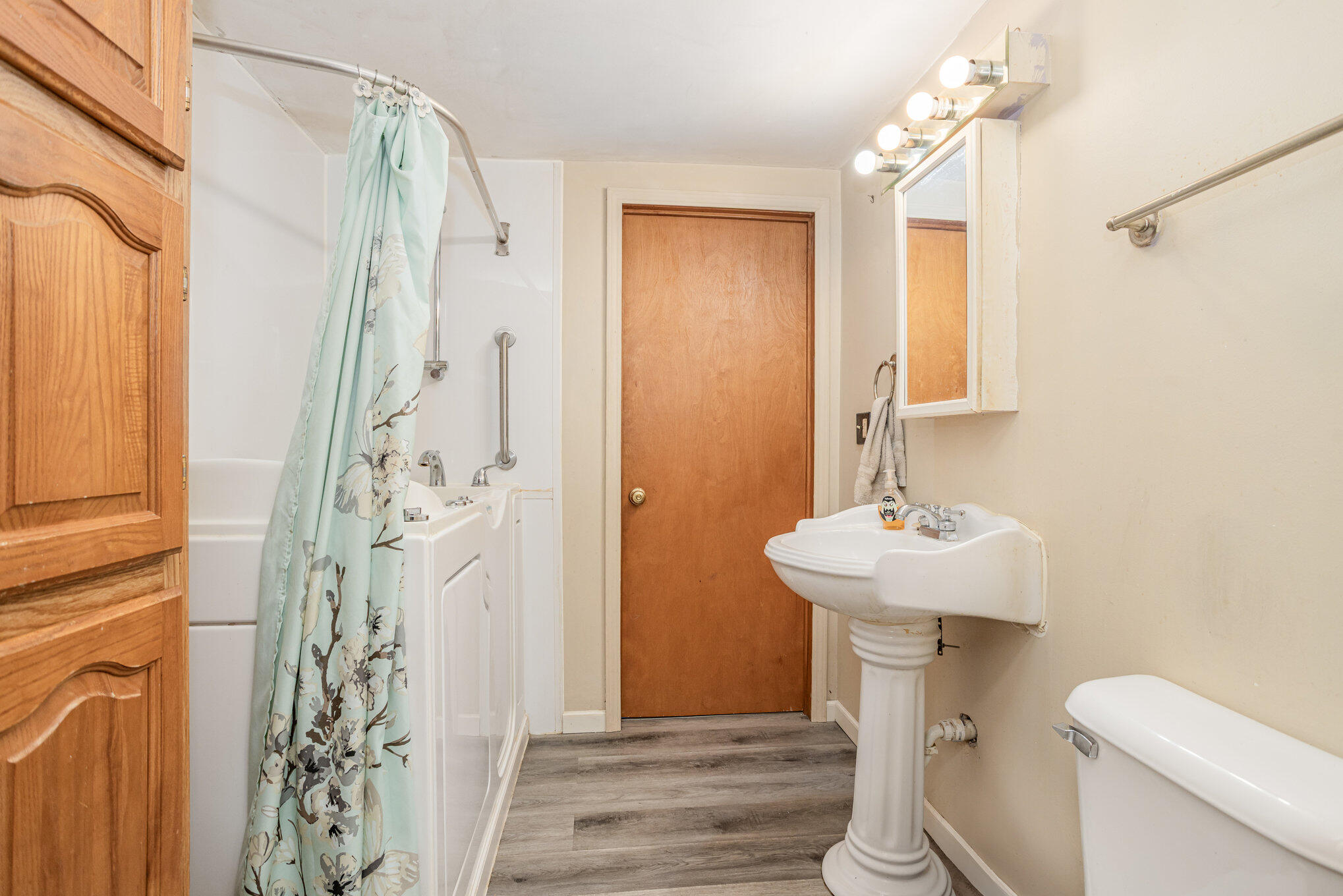 218 Jackson Street Mendon, MI 49072 - Photo 12 of 22 013__90a6673-edit_770