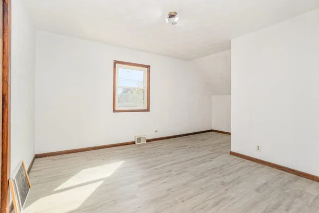 $179,500 | 218 Jackson Street, Mendon, MI 49072