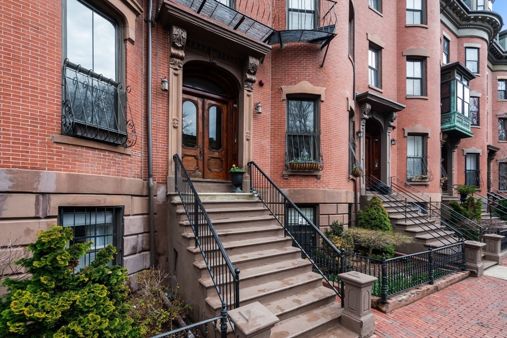 14 Worcester Square, Unit 2 Boston, MA 02118 - Photo 2 of 15