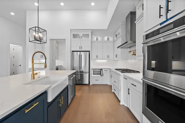 $839,900 | 132 Peachleaf Drive, Aubrey, TX 76227